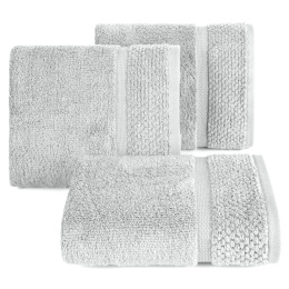 Ręcznik z puszystej i wyjątkowo grubej przędzy bawełnianej 50x90 Vilia szary